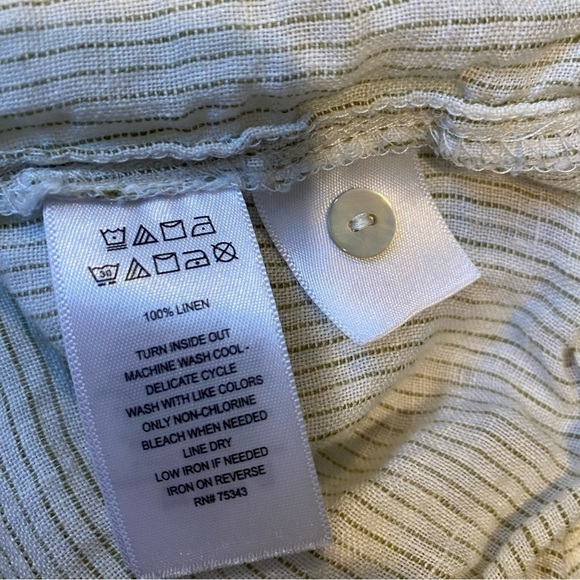 Tahari Cream Button-Up Tunic - Picture 6 of 7